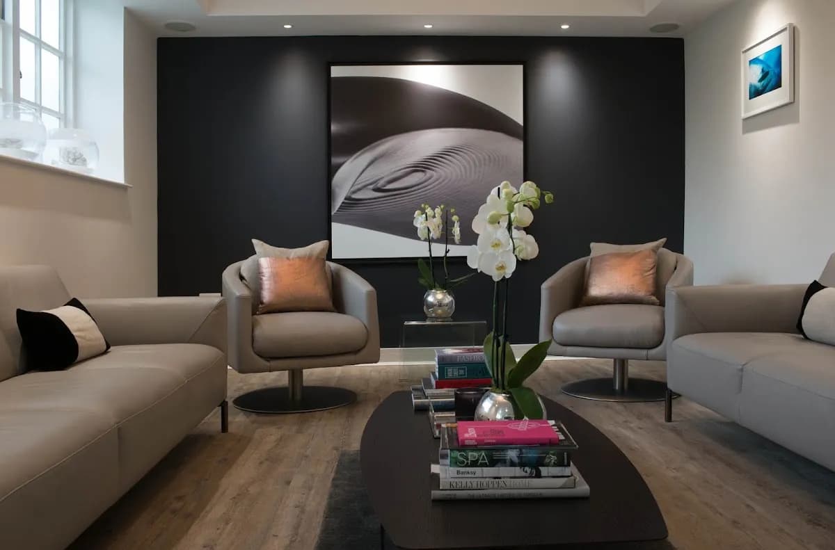 Aura Dental London — photo from their Google listing