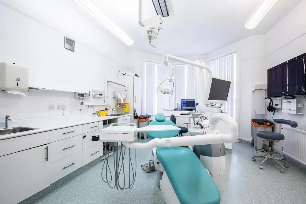 Fortwilliam Specialist Dental Clinic — photo from their Google listing