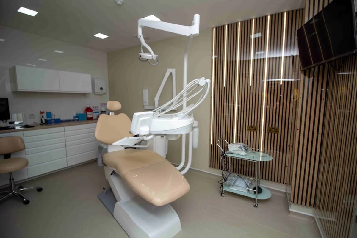 KC Dental Clinic london — photo from their Google listing