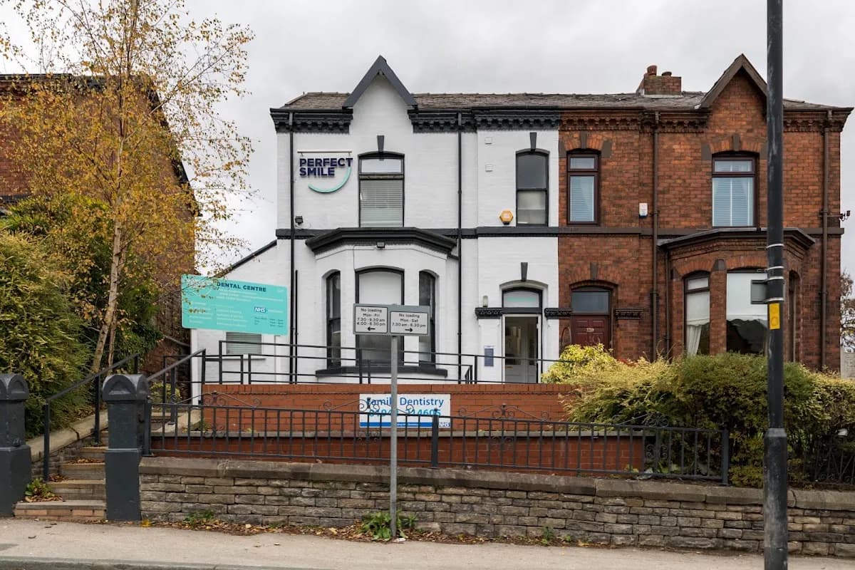 Perfect Smile - Dentist in Wigan — photo from their Google listing
