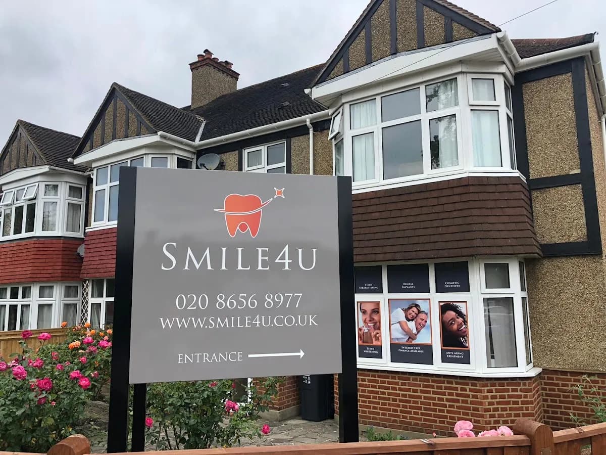 Smile 4 U - Croydon — photo from their Google listing
