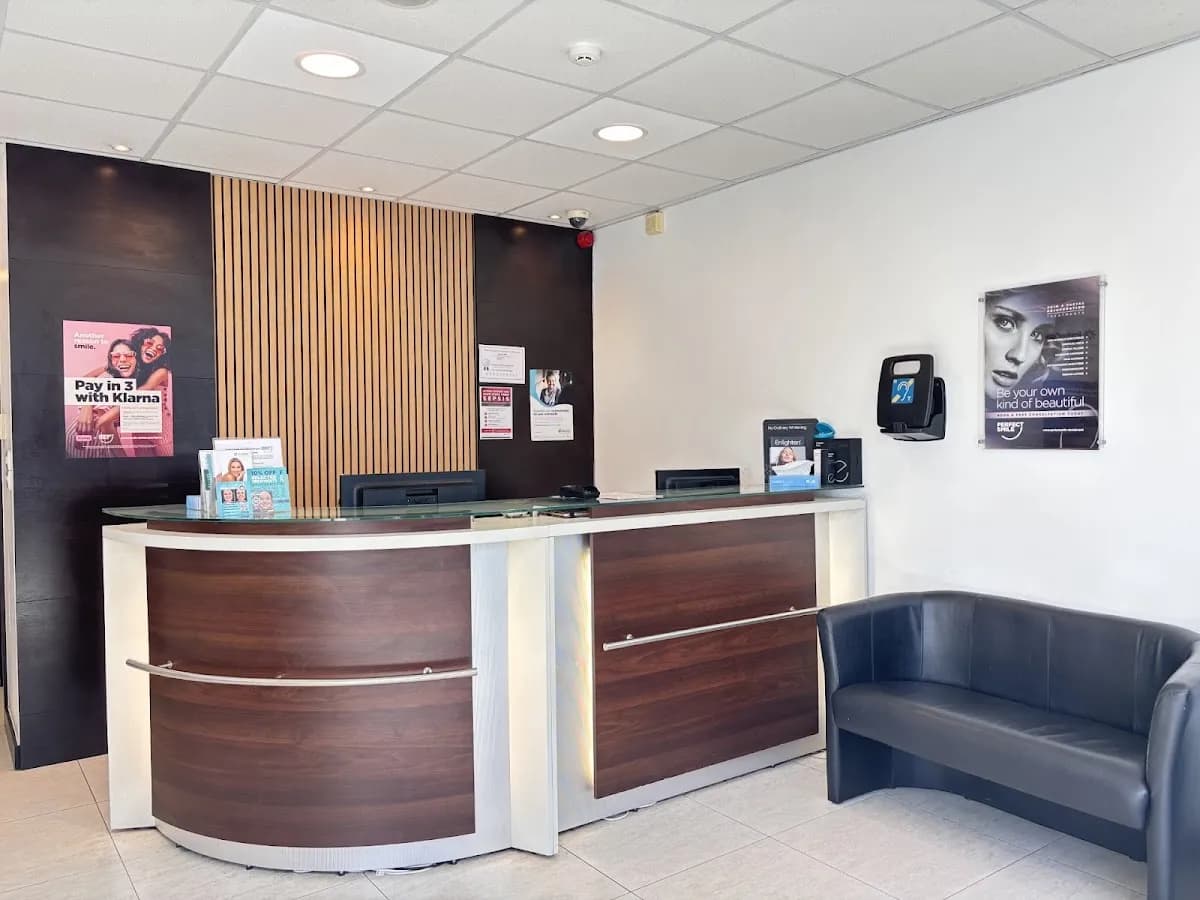 Perfect Smile - Dentist in Muswell Hill — photo from their Google listing
