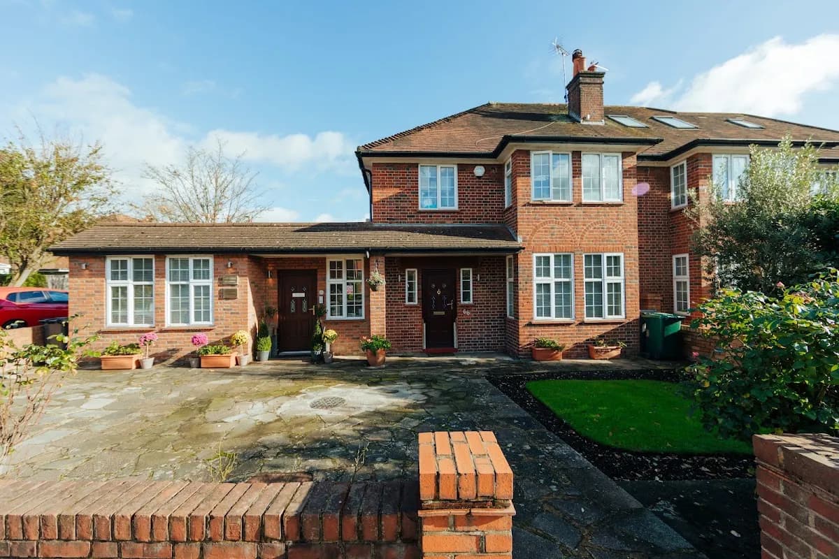 Small Dental - Edgware — photo from their Google listing