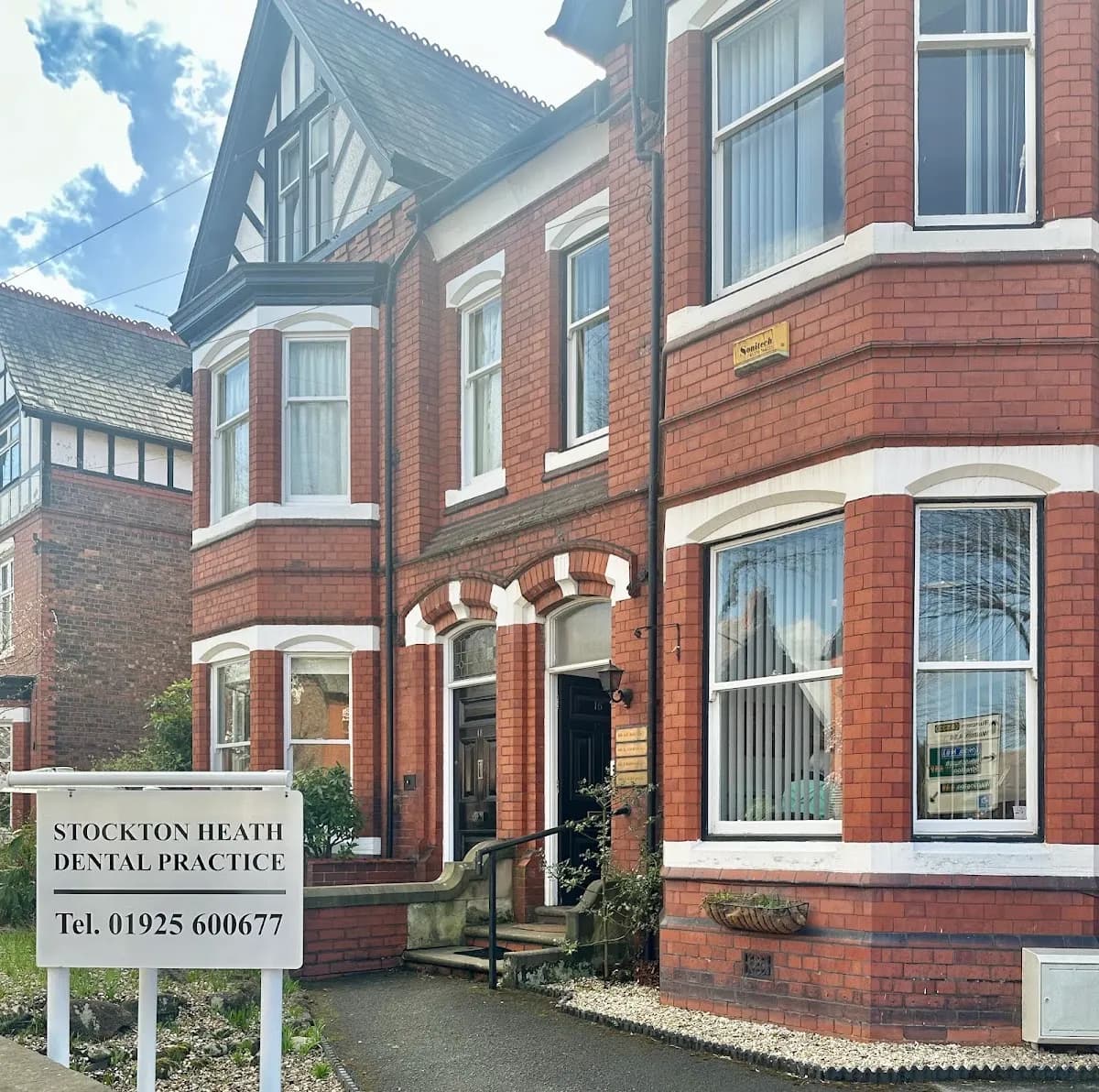 Stockton Heath Dental and Implant Centre | Dentist Warrington | Composite Bonding | Invisalign Provider Warrington — photo from their Google listing