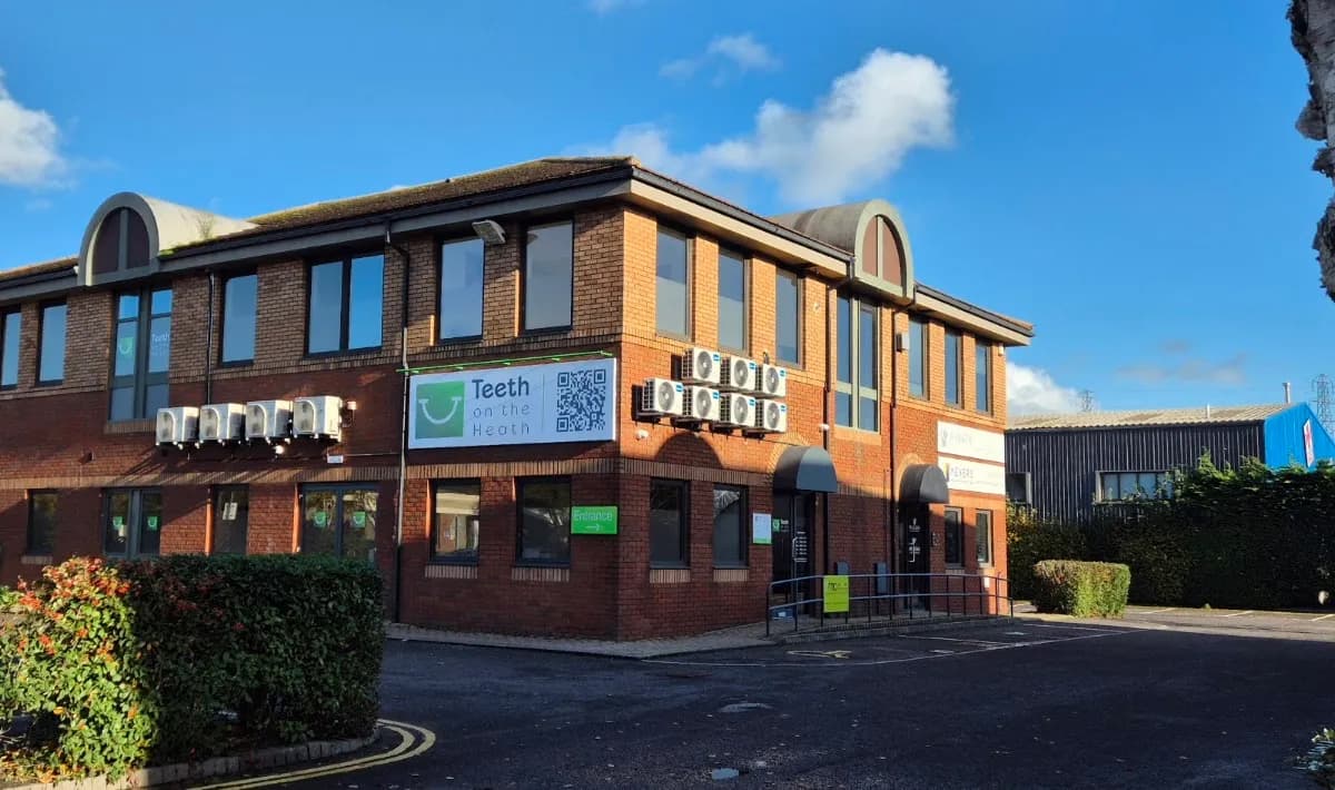 Teeth on the Heath — photo from their Google listing