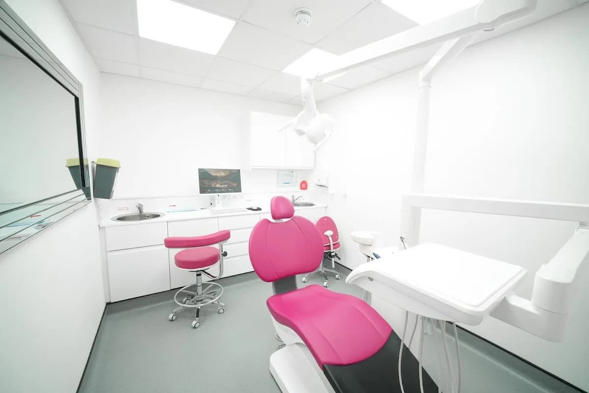 Tooth Club - Croydon — photo from their Google listing